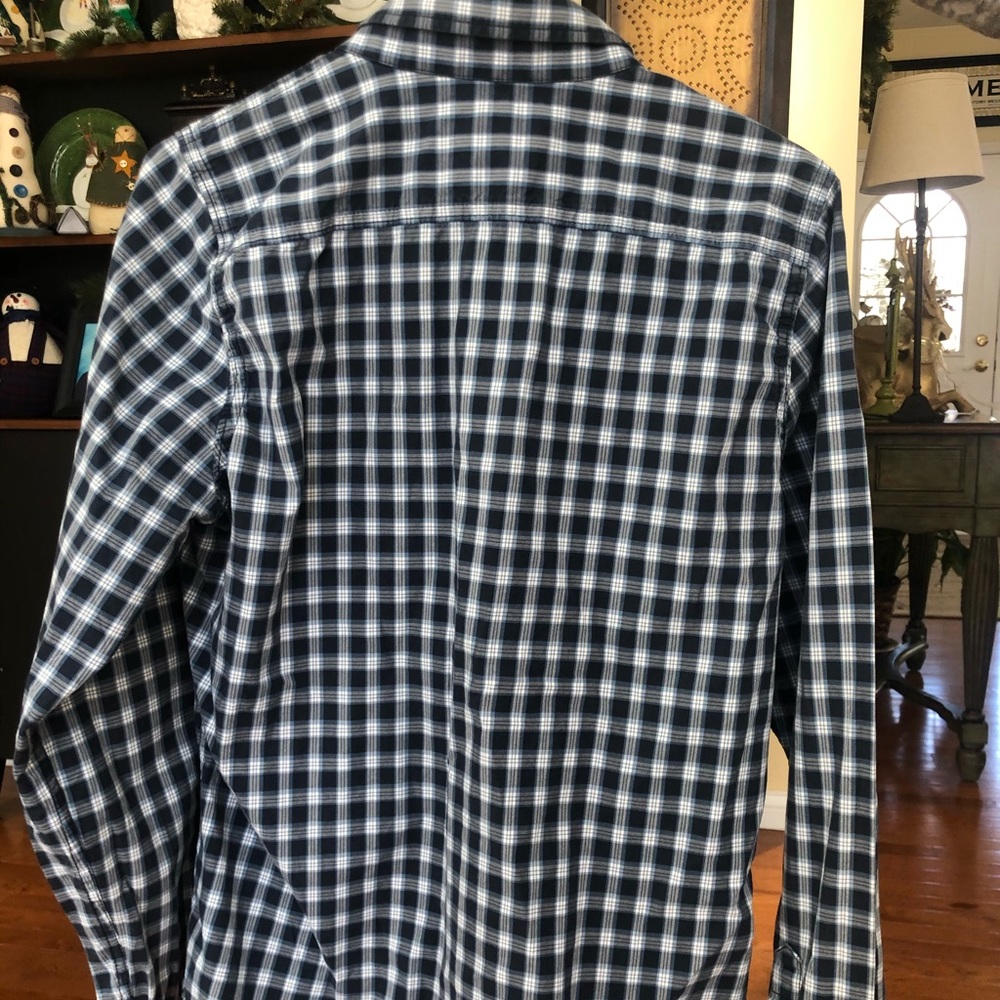 Men’s button down - Picture 2 of 3